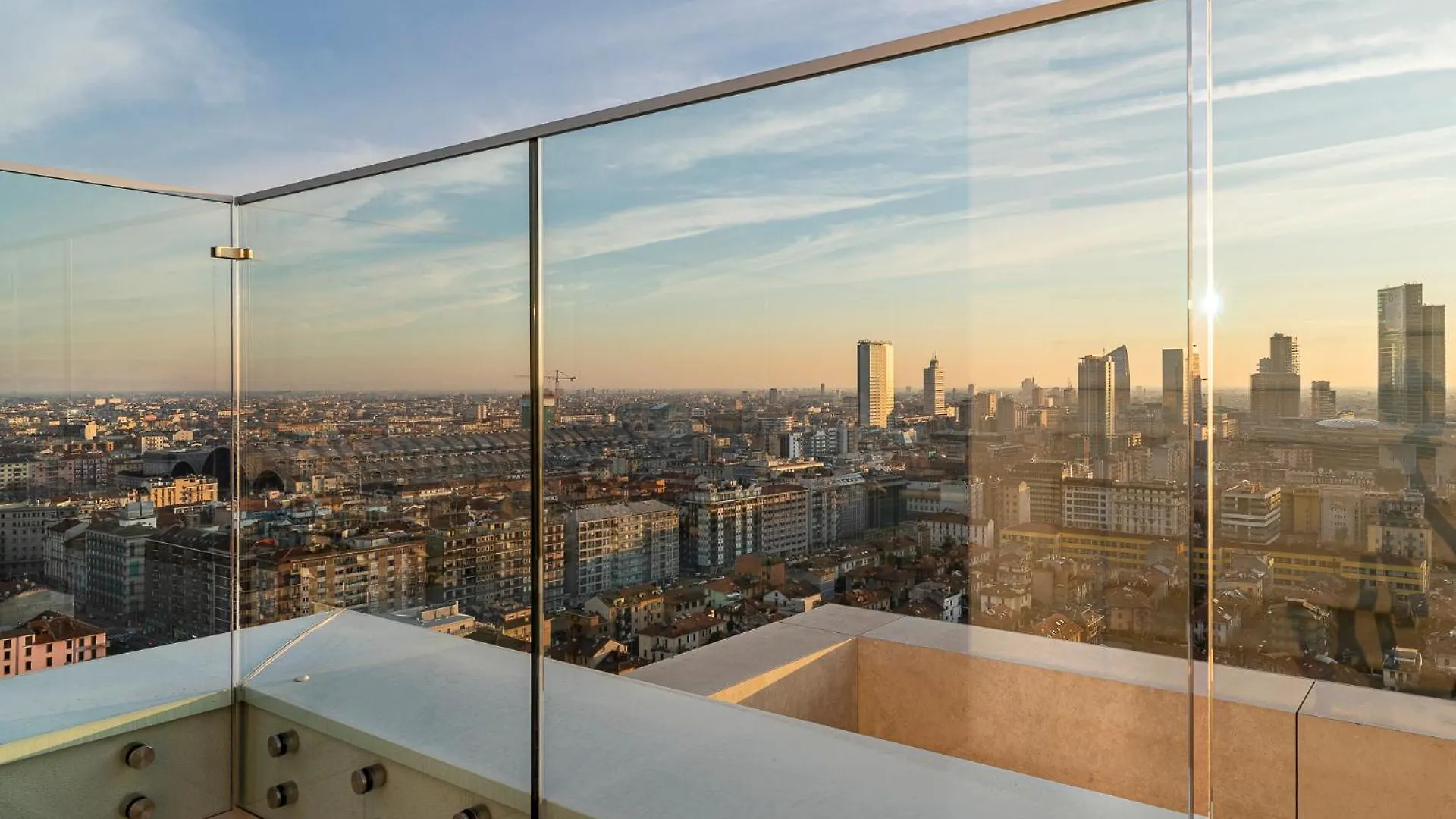 Apartament Torre Milano Luxury Suite Gym-Pool&Rooftop